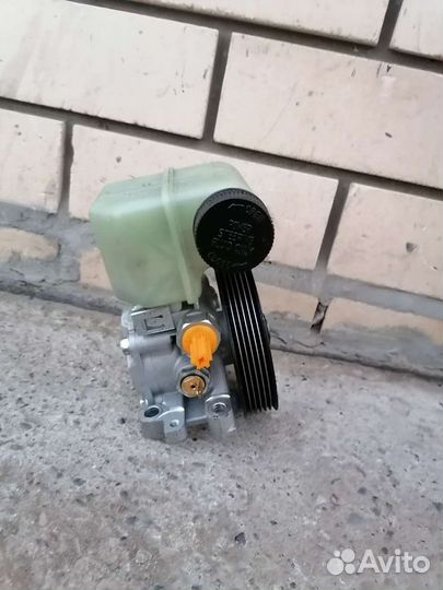 Насос гур Mazda 6