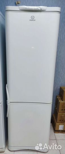 Холодильник Индэзит