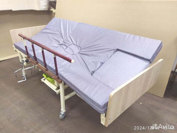 Кровать функциональная для ухода за больными