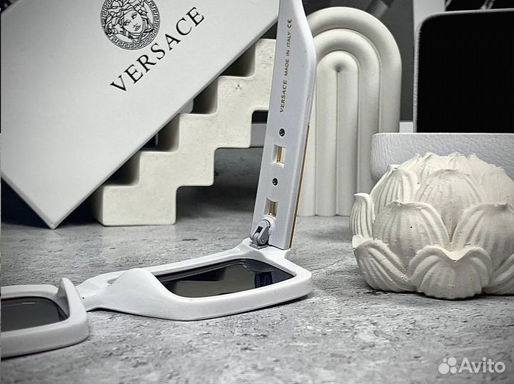 Очки Versace белые
