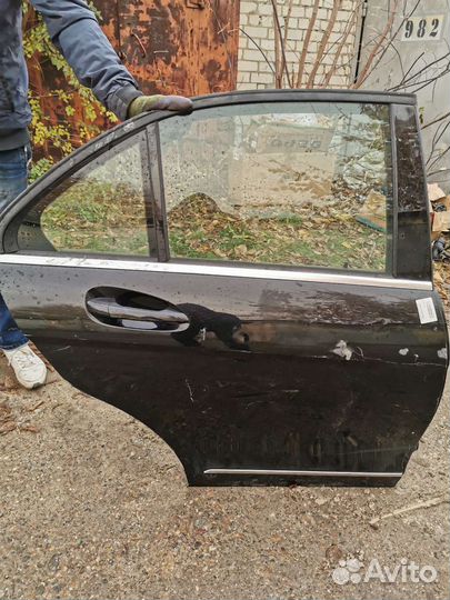 Дверь задняя правая Mercedes-Benz S-Class