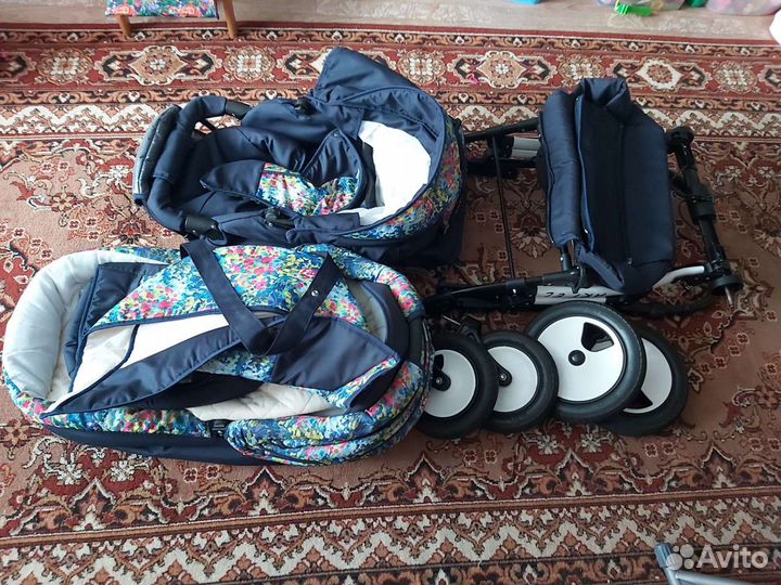 Детскиа коляска 2 в 1 бу