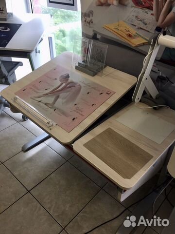 Растущая парта Winner Split от Moll