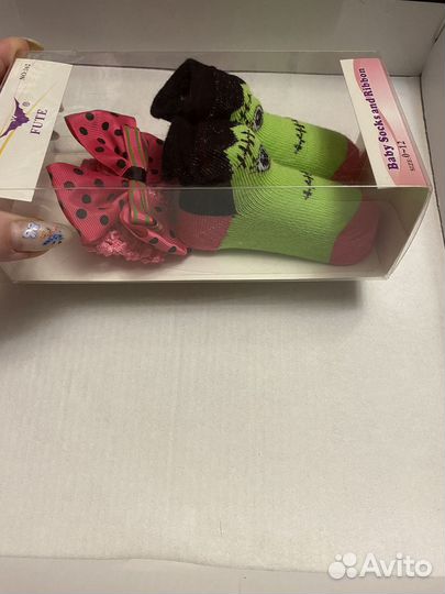 Продаю детский набор носочки и повязка на голову