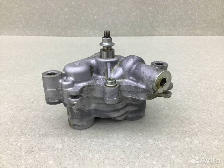 Насос масляный Renault Logan (2) 2014 150107151R