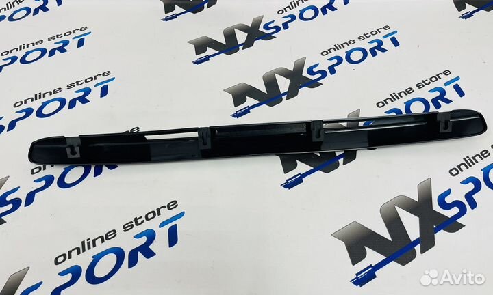 Сабля на багажник priora глянец