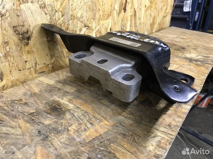 Подушка АКПП Skoda Octavia A7 лифтбек 1 2016