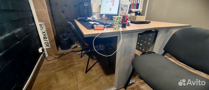Стол офисный