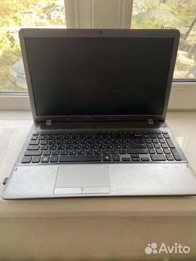 Ноутбук samsung