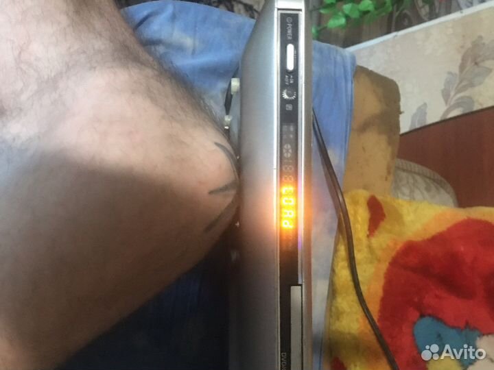 Дивиди плеер trony