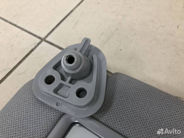 Козырек солнцезащитный внутри Hyundai ix35 LM 2010