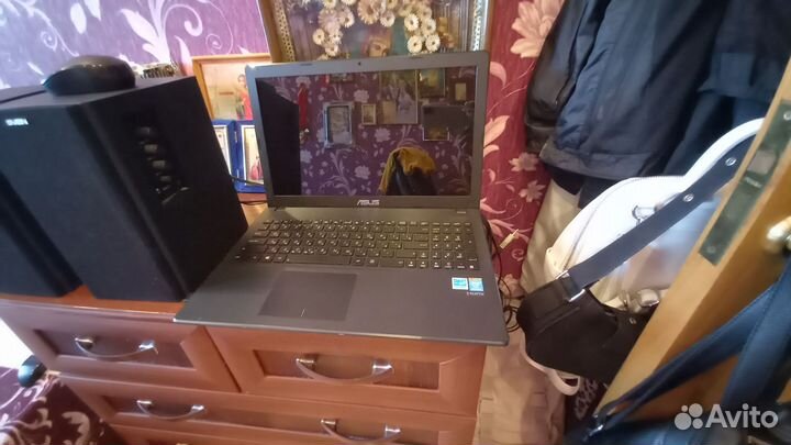 Ноутбук asus+ колонки
