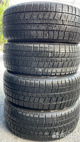 Yokohama Advan A005 215/55 R17