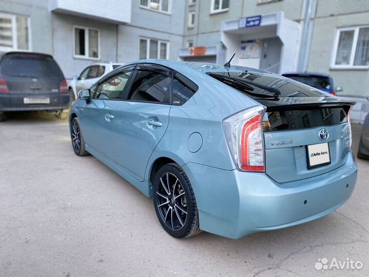 Toyota Prius 1.8 CVT, 2014, 107 000 км