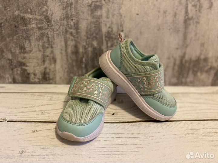 Кроссовки детские 21 размер для девочек