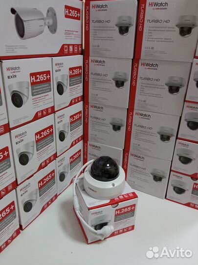 DS-I402(C) HiWatch 4Мп купольная IP-видеокамера