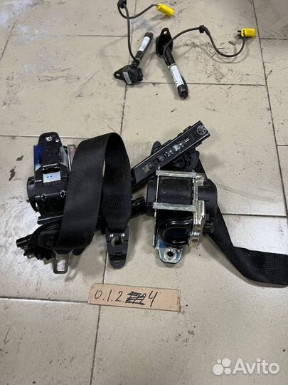 Ремень безопасности передний Mercedes W205