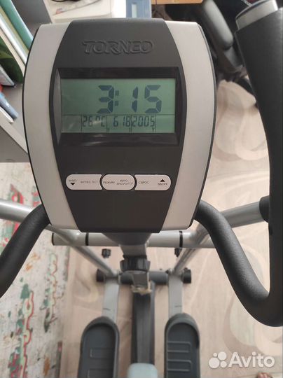 Эллиптический тренажер torneo