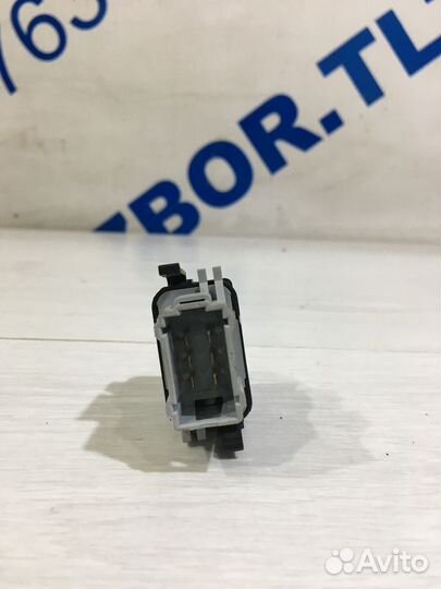 Кнопка подогрева сиденья renault duster 2.0 4wd мт