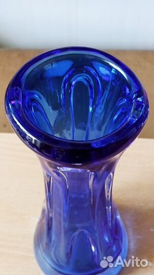 Ваза. Цветное синие стекло. Чехия. СССР