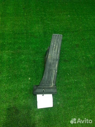 Педаль газа Bmw 316I F30 N13B16A 2013