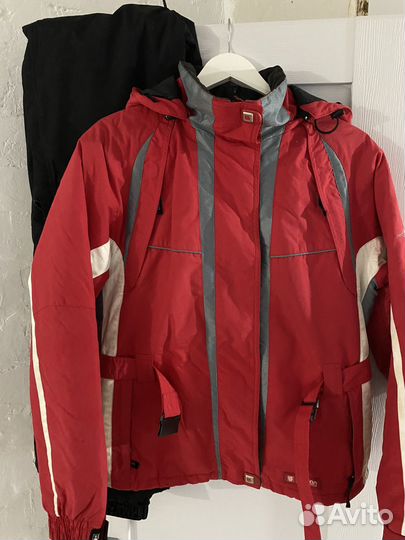 Лыжный костюм женский 46 размер