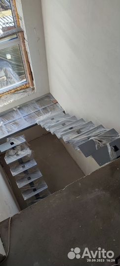 Металлическая лестница под ключ