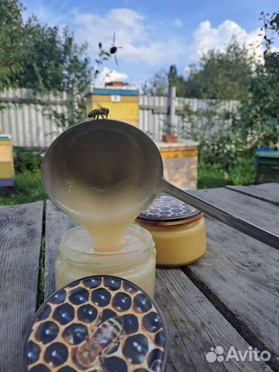 Крем мёд. Классический, пока без орехов