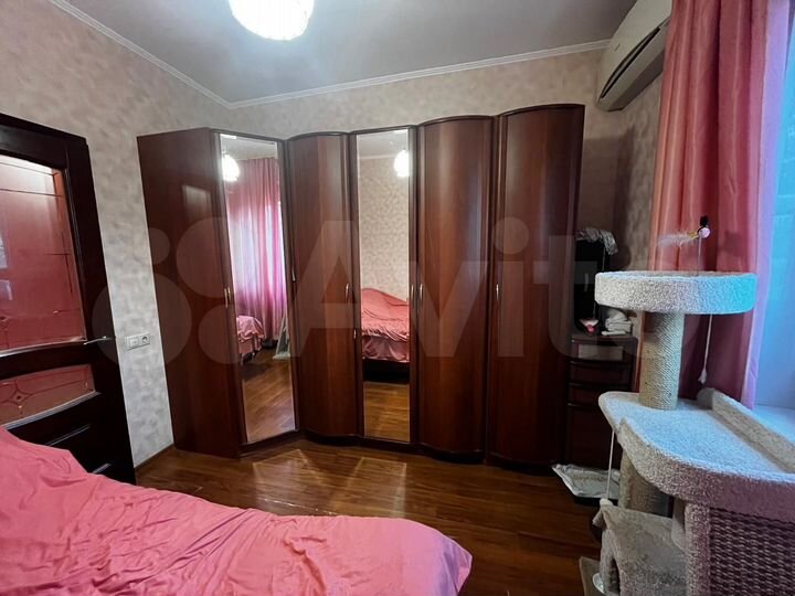 4-к. квартира, 95,6 м², 2/9 эт.