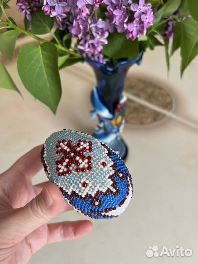 Яйцо из бисера