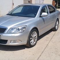 Skoda Octavia 1.8 AMT, 2010, 244 600 км, с пробегом, цена 950 000 руб.