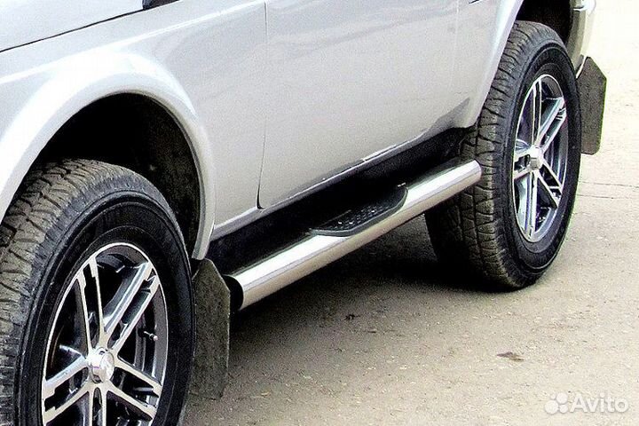 Защита порогов LADA Niva 4x4 Urban 3D