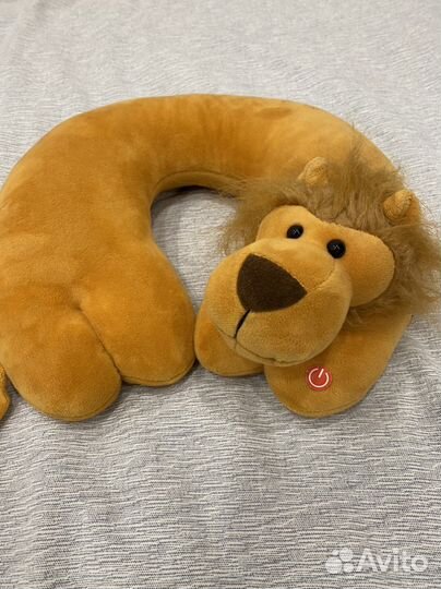 Игрушка подушка лев
