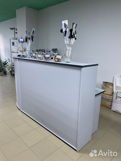 Стойка-ресепшен бу кассовая стойка