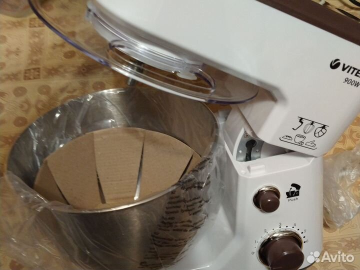 Миксер планетарный Vitek-1433