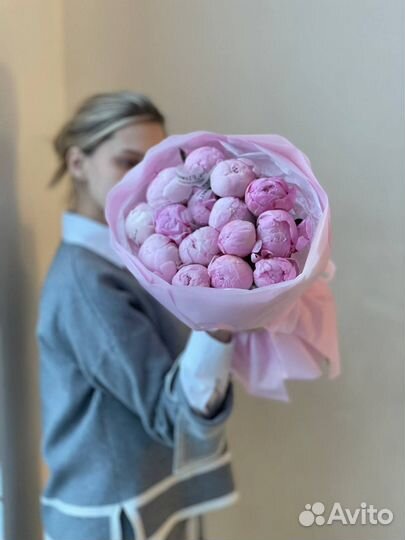 Пионы в зимнее время