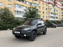 Chevrolet Niva 1.7 MT, 2012, 186 456 км, с пробегом, цена 525 000 руб.