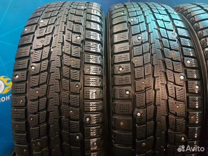 Dunlop SP Winter Ice 01 205/60 R16