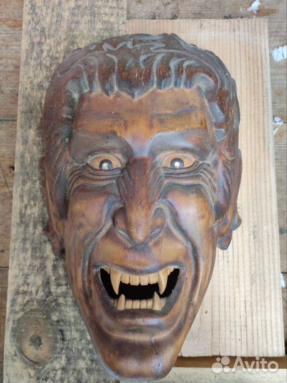 Деревянные авторские маски