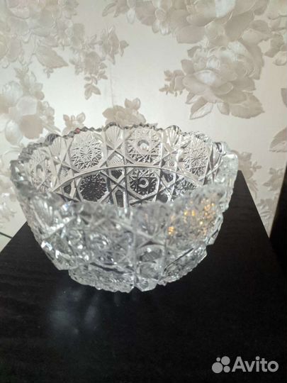 Ваза хрустальная