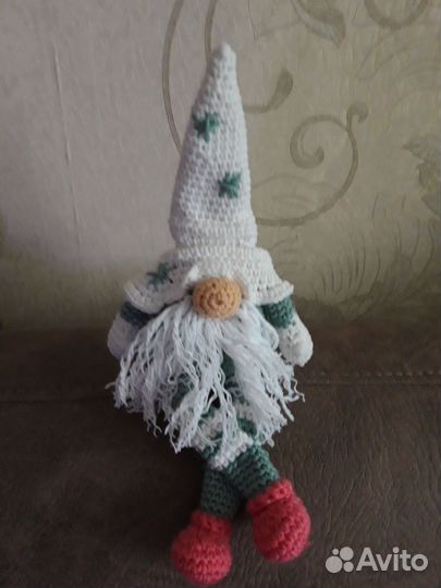 Новогодний гном