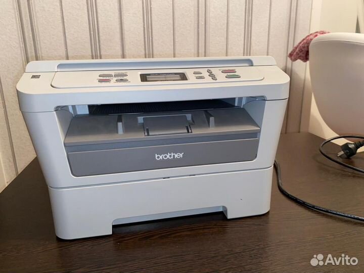 Продам принтер-сканер brother DCP-7057WR