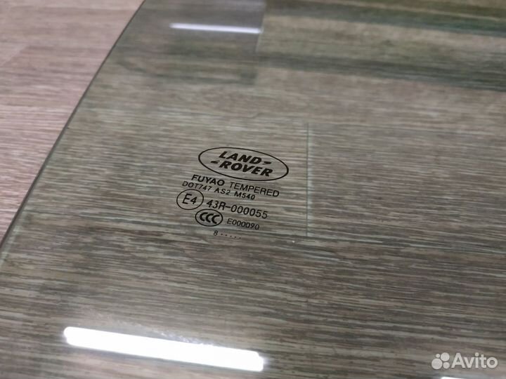 Стекло двери передн правой Land Rover Freelander 2