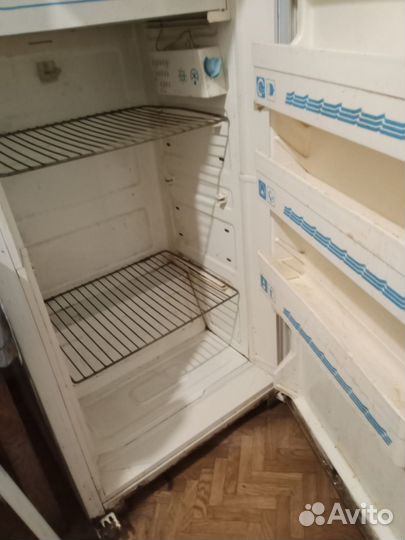 Холодильник бу