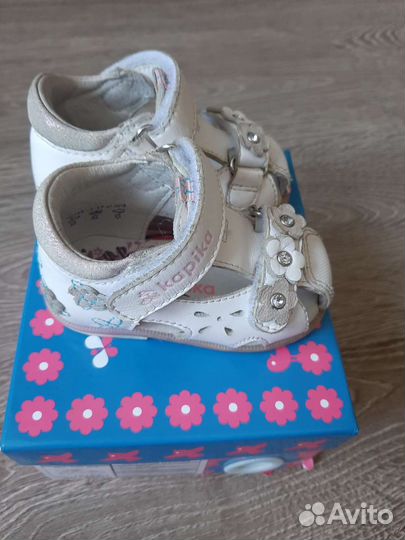 Босоножки для девочки б/у 17р