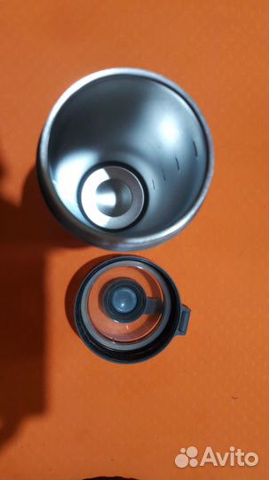 Вакуумный термос шейкер BlenderBottle