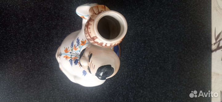 Бутылка фарфоровая