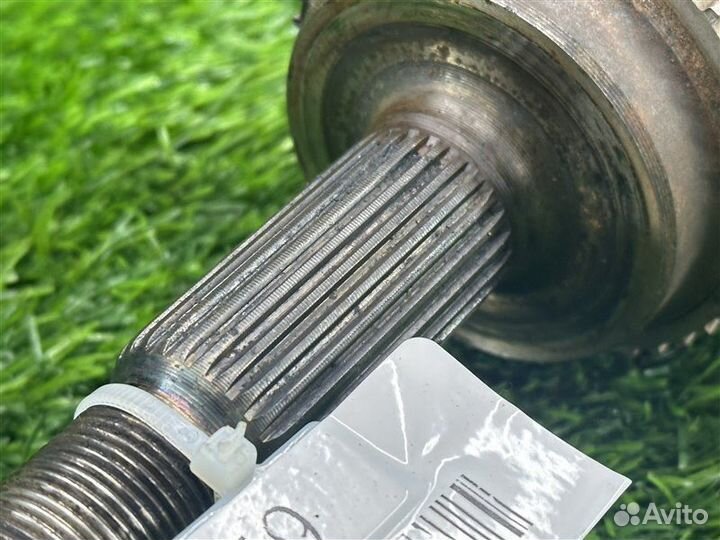 Привод 79 т. км передний левый Toyota Caldina