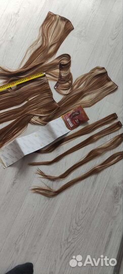 Искусственные волосы на заколках