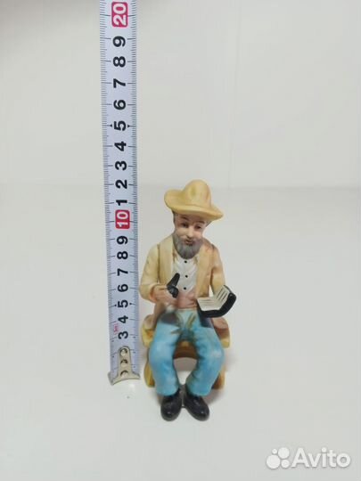 Фарфоровые статуэтки